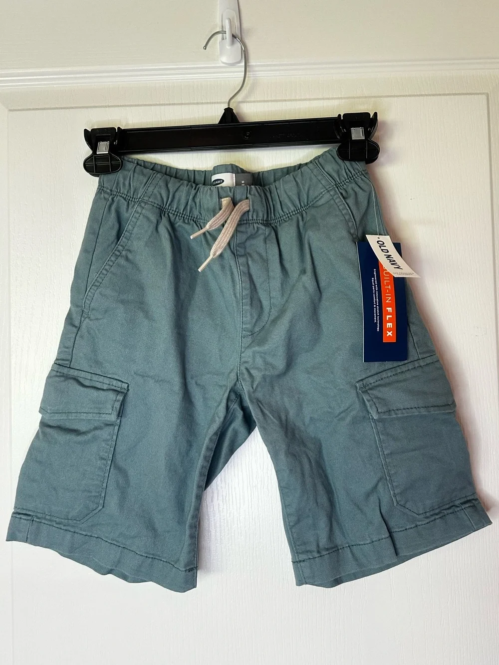 Old Navy kid’s Cargo Shorts M